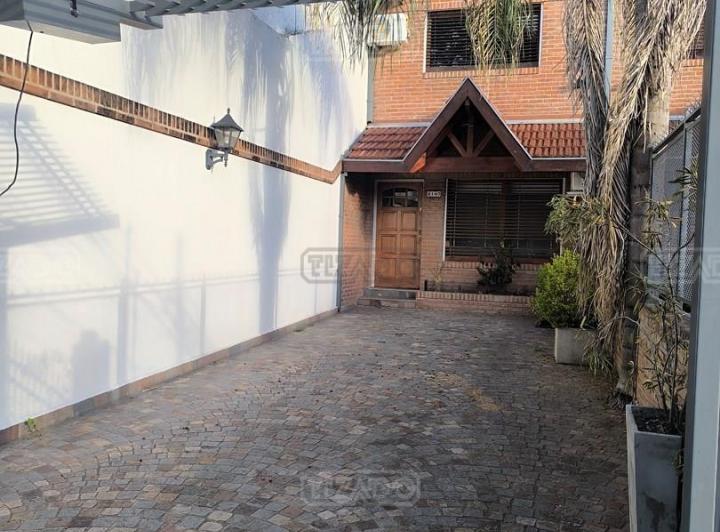 Casa · 149m² · 5 Ambientes · 1 Cochera