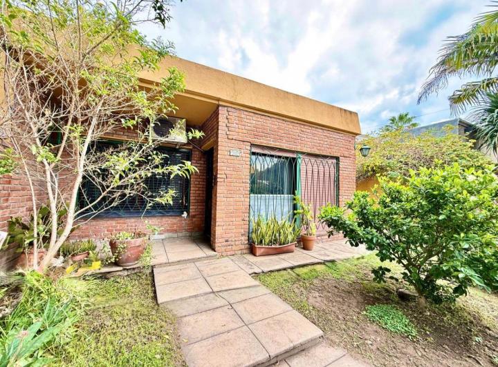 Casa · 150m² · 4 Ambientes · 1 Cochera