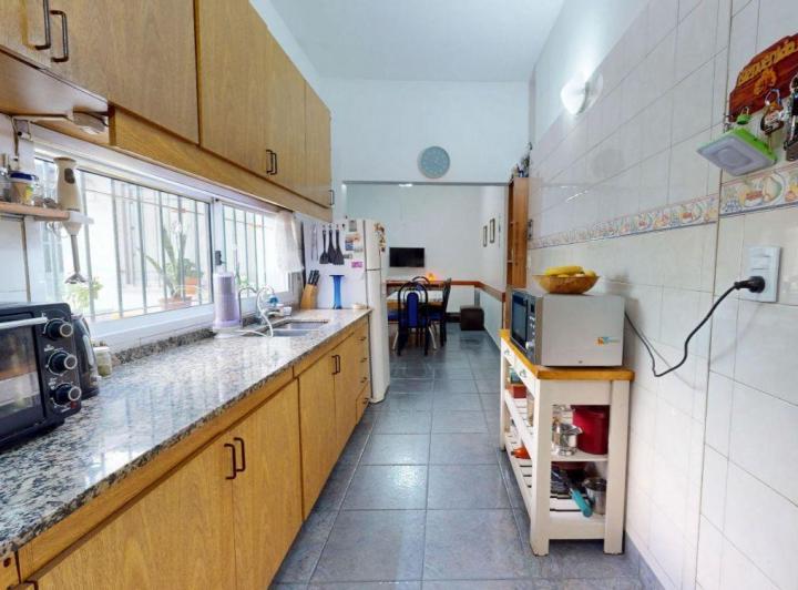 Casa · 140m² · 4 Ambientes · 1 Cochera