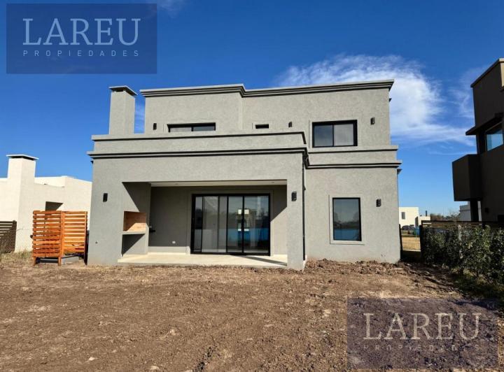 Casa · 538m² · 5 Ambientes