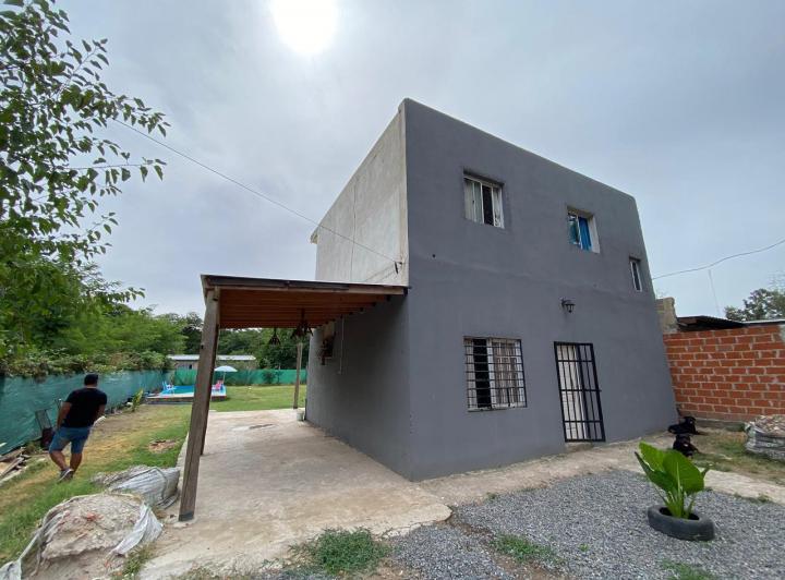 Casa · 580m² · 4 Ambientes · 1 Cochera