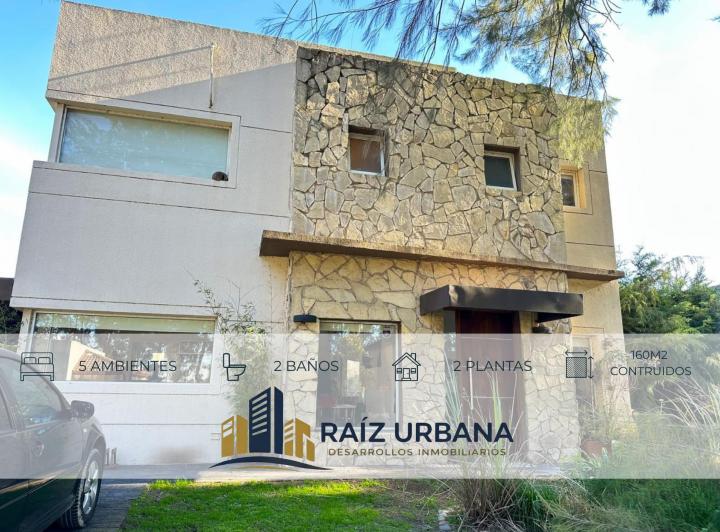 Casa · 160m² · 5 Ambientes · 2 Cocheras