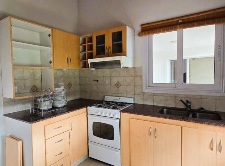 Casa · 237m² · 4 Ambientes · 1 Cochera