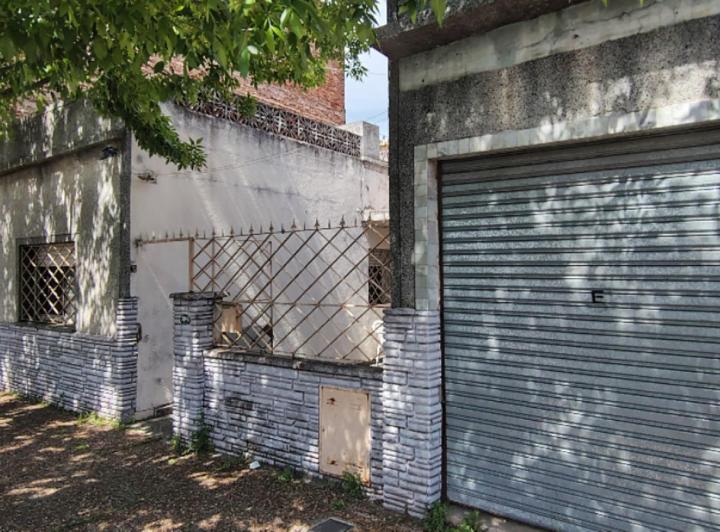 Casa · 121m² · 4 Ambientes · 1 Cochera