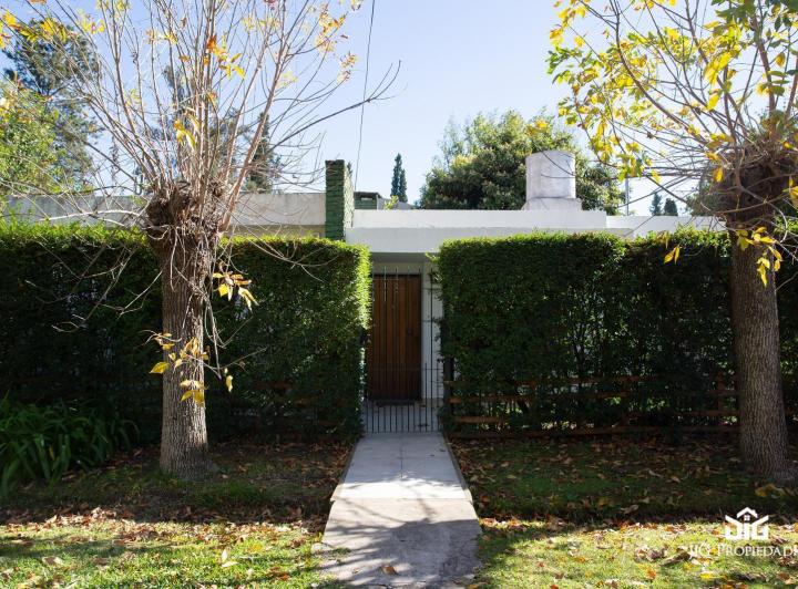 Casa · 116m² · 3 Ambientes · 2 Cocheras