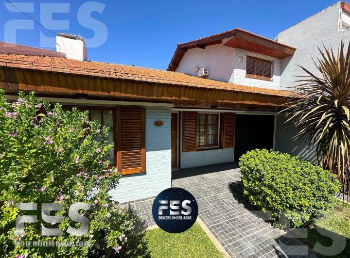 Casa · 167m² · 5 Ambientes · 2 Cocheras
