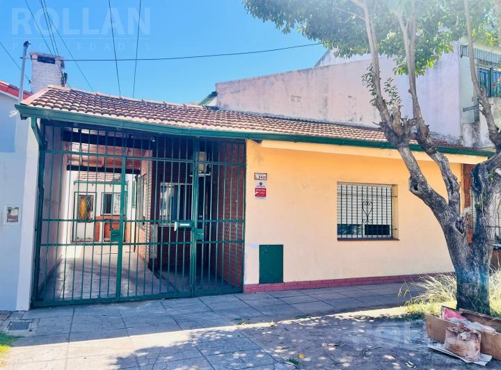 Casa · 131m² · 5 Ambientes · 1 Cochera