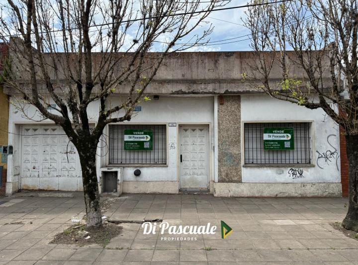 Casa · 144m² · 4 Ambientes · 1 Cochera