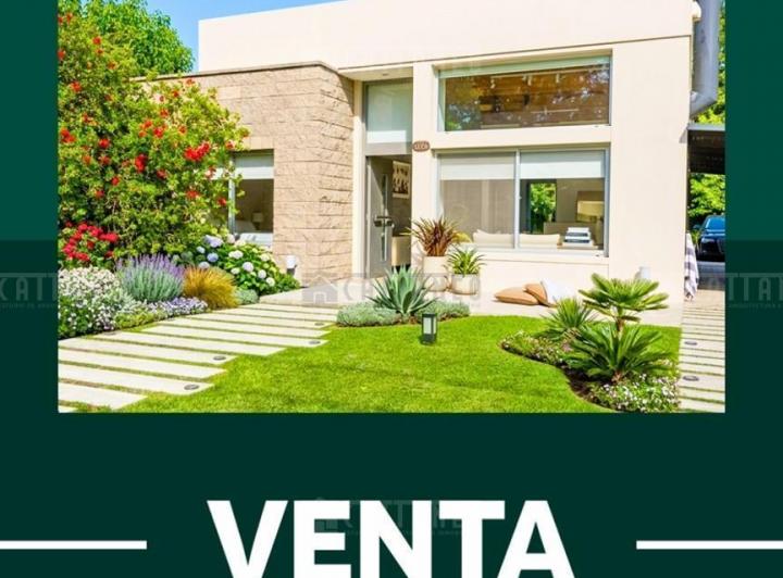 Casa · 115m² · 4 Ambientes · 1 Cochera