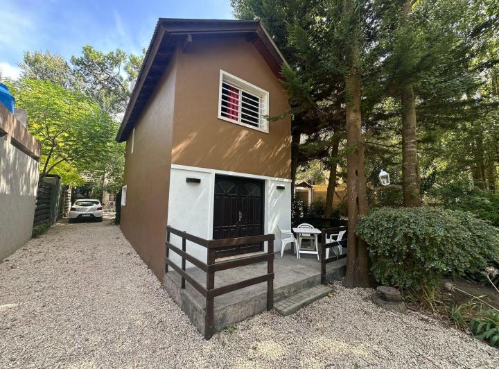 Casa · 130m² · 7 Ambientes