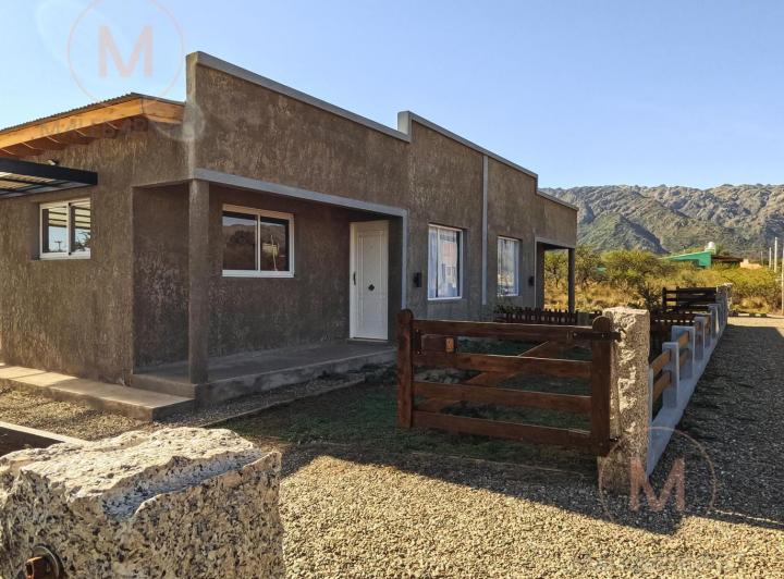 Casa · 65m² · 3 Ambientes · 1 Cochera
