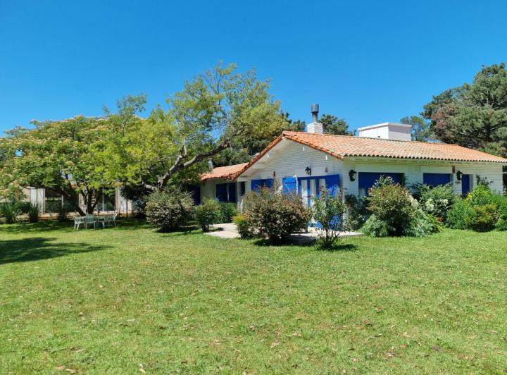 Casa · 153m² · 6 Ambientes