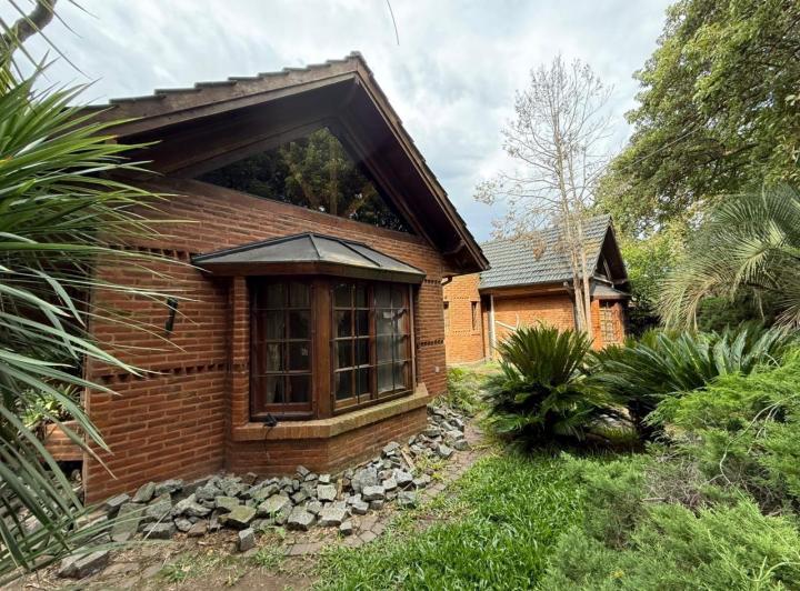Casa · 290m² · 4 Ambientes