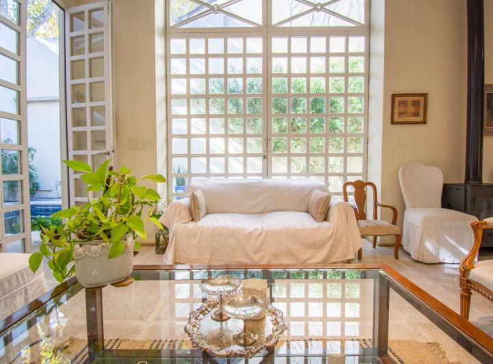 Casa · 160m² · 4 Ambientes · 1 Cochera