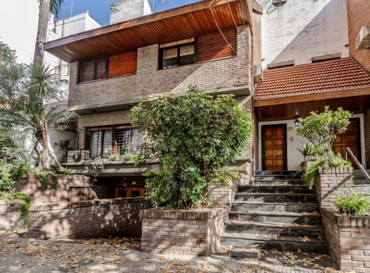 Casa · 140m² · 4 Ambientes · 1 Cochera