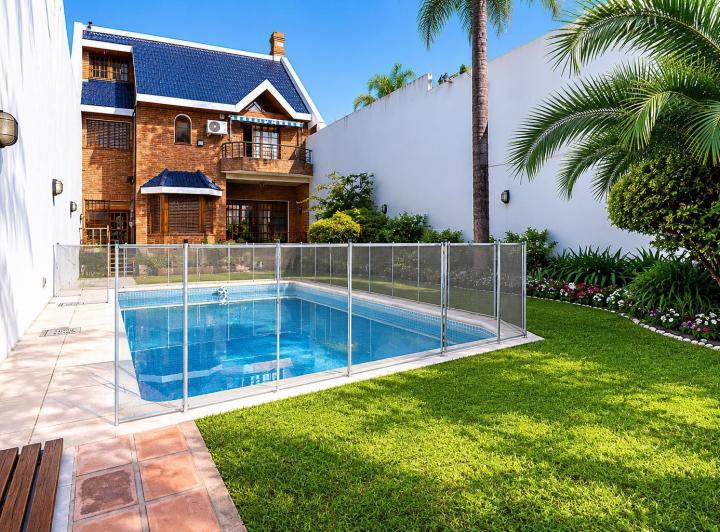 Casa · 397m² · 7 Ambientes · 1 Cochera