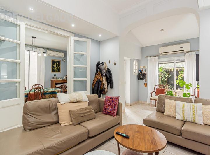 Casa · 140m² · 4 Ambientes · 1 Cochera