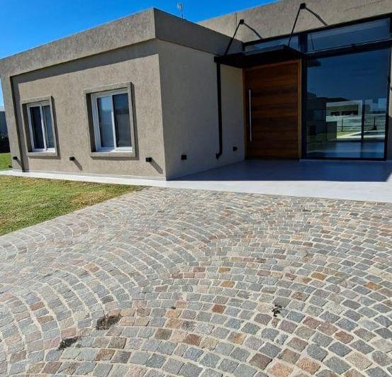 Casa · 150m² · 4 Ambientes