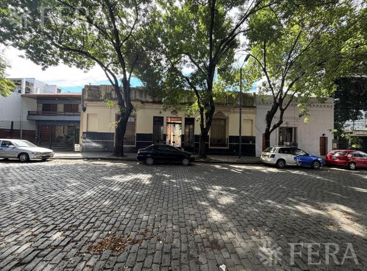 Terreno · 700m²