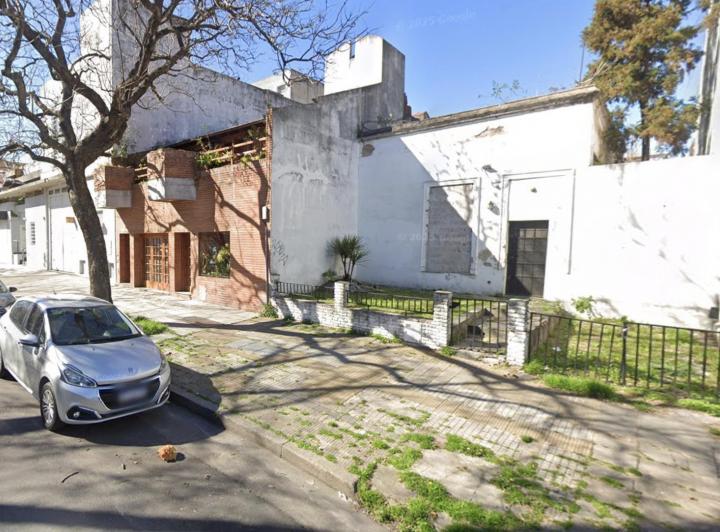 Terreno · 227m²