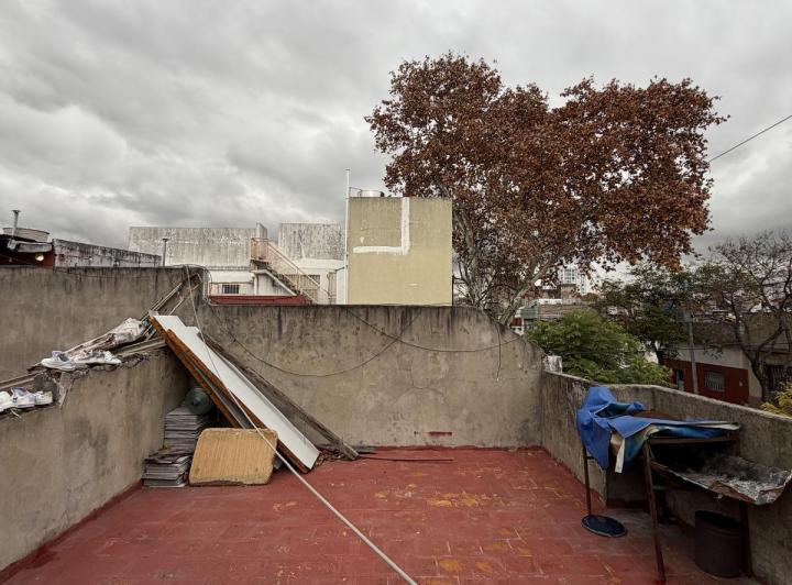 Terreno · 102m² · 4 Ambientes
