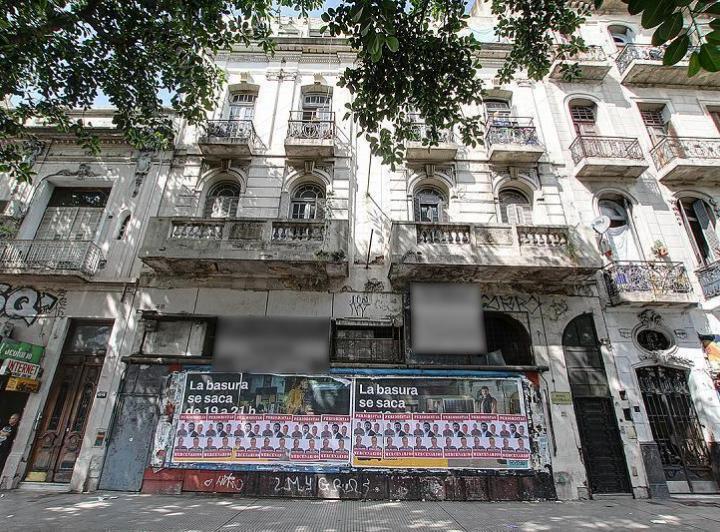 Terreno · 933m²