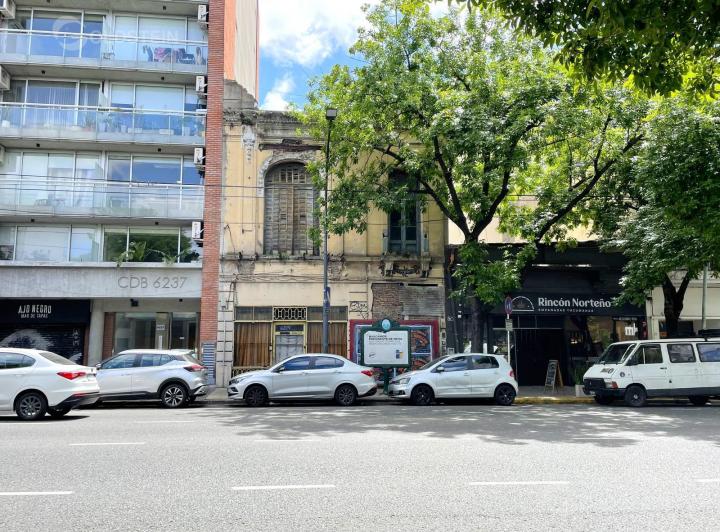 Terreno · 662m²