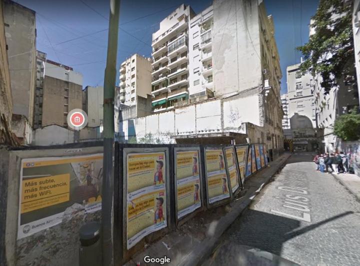 Terreno · 1300m²