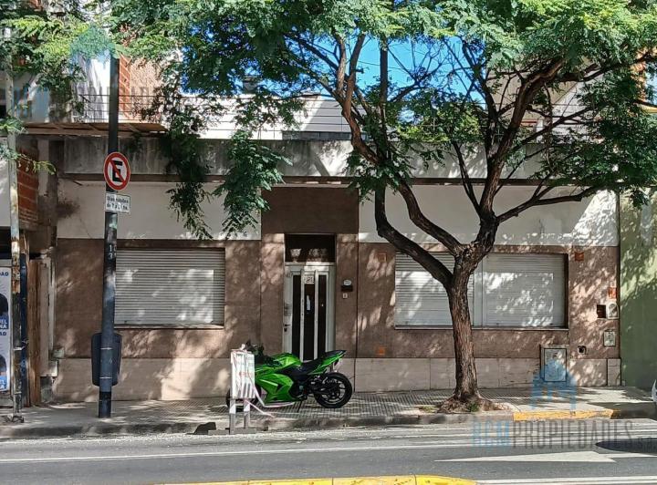 Terreno · 220m²