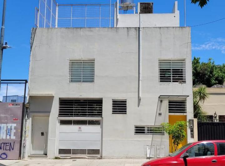 Terreno · 302m²