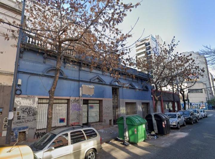 Terreno · 206m²