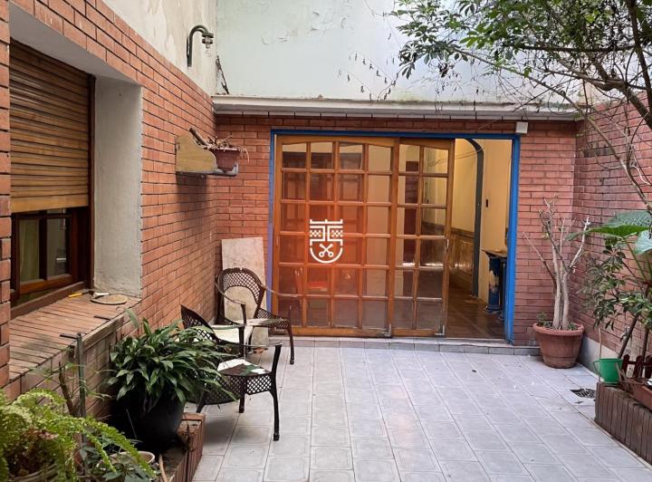 Terreno · 240m²