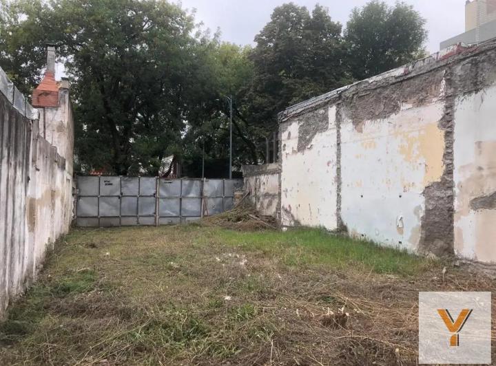 Terreno · 190m²