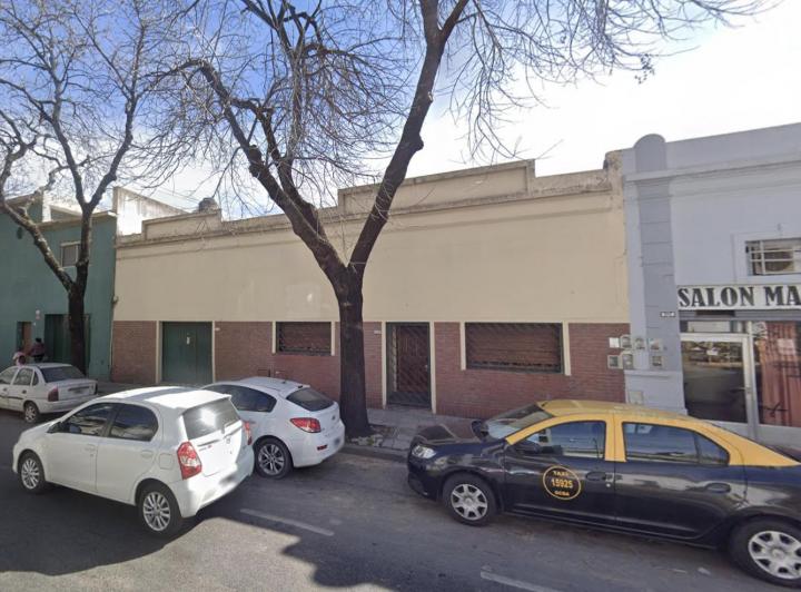 Terreno · 261m²
