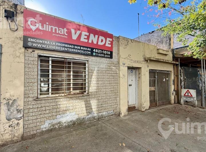 Terreno · 196m²
