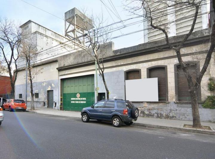 Terreno · 2074m²