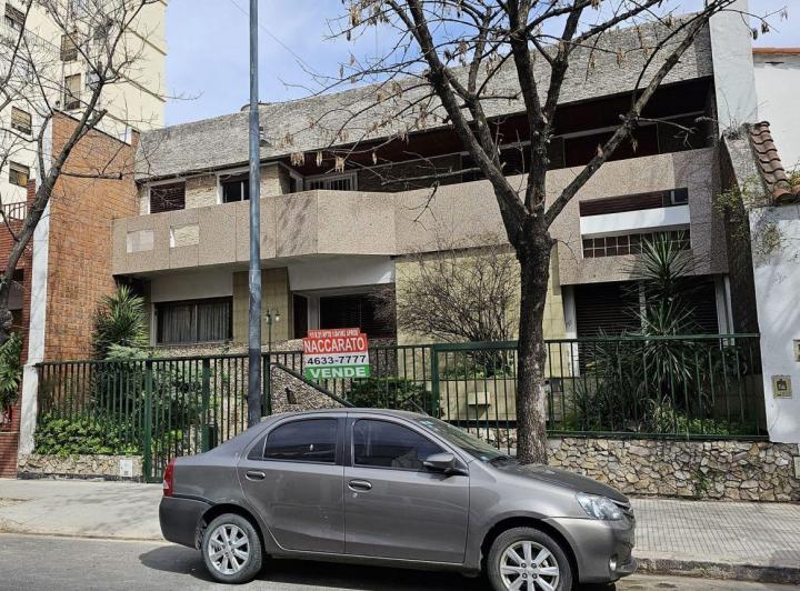 Terreno · 270m²