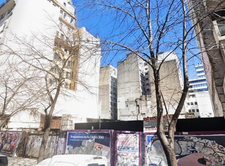 Terreno · 348m²