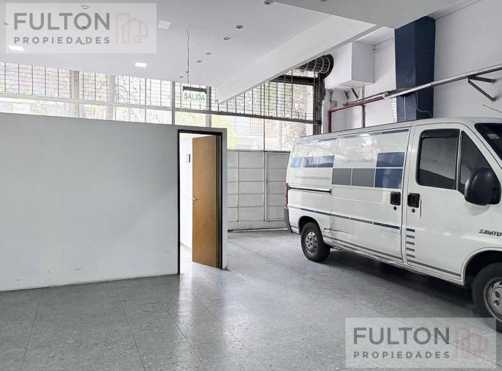 Terreno · 1300m²