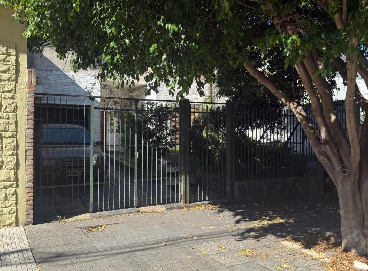 Terreno · 272m²