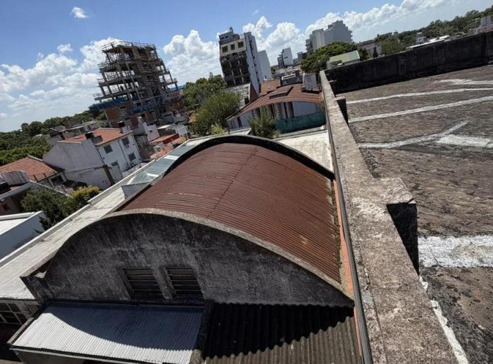 Terreno · 1935m² · 2 Ambientes
