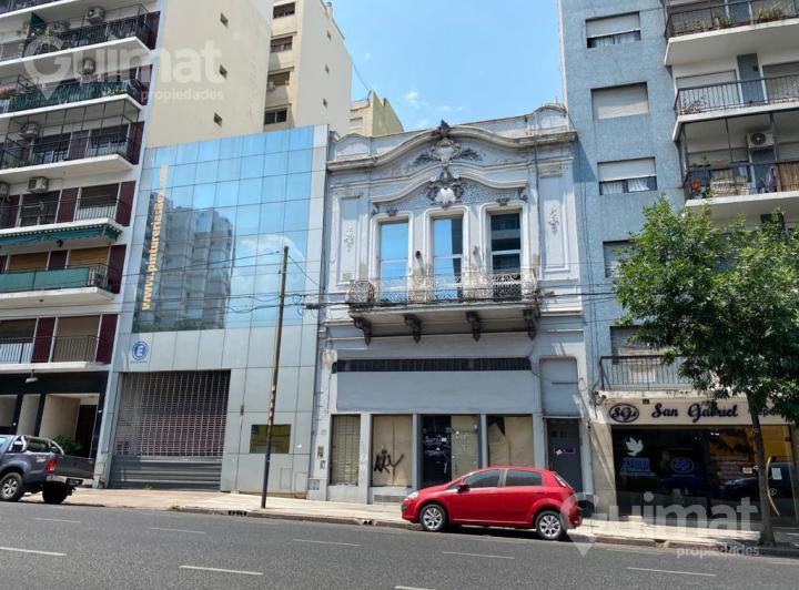 Terreno · 1296m²