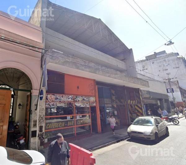 Terreno · 943m²