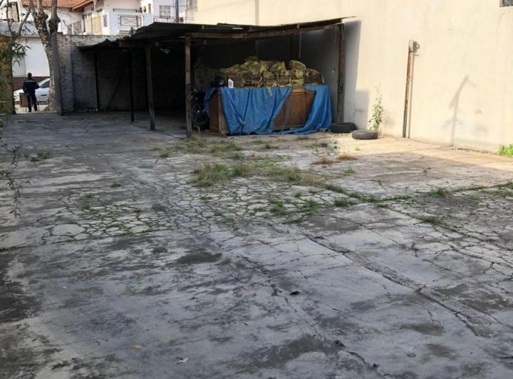 Terreno · 64m²