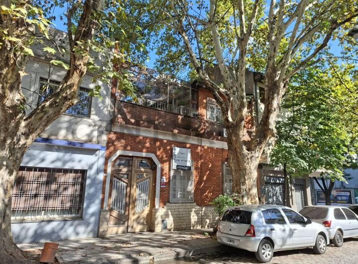 Terreno · 150m² · 4 Ambientes