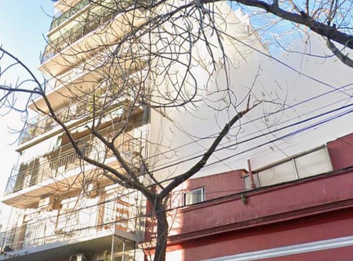 Terreno · 218m²