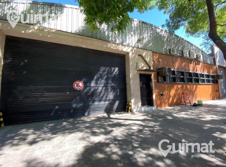 Terreno · 699m²