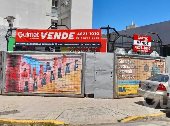Terreno · 176m²