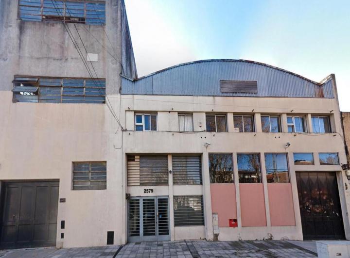 Terreno · 741m²