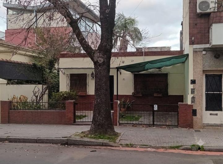 Terreno · 226m²